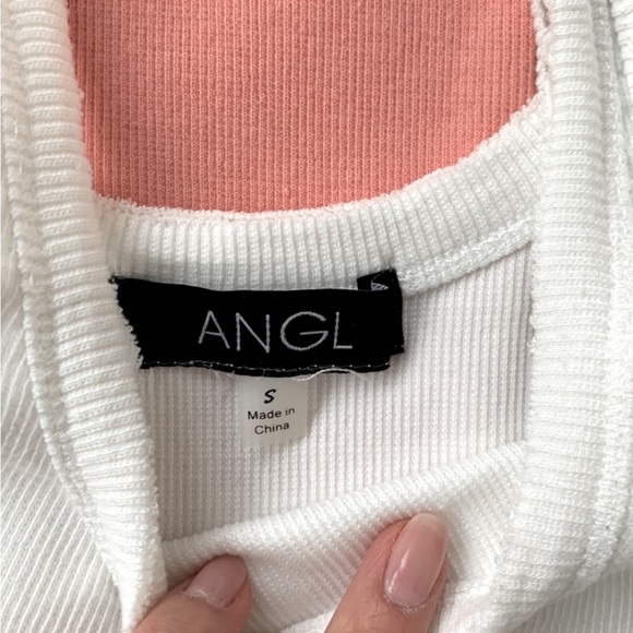 NWOT Crop tank top x2, size small, coral and white - Picture 2 of 12